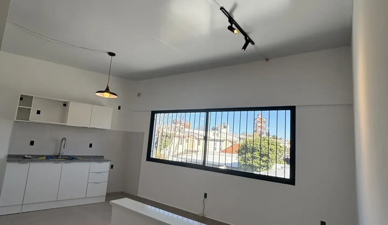 D_NQ_NP_977975-MLU106260885903_012026-OO